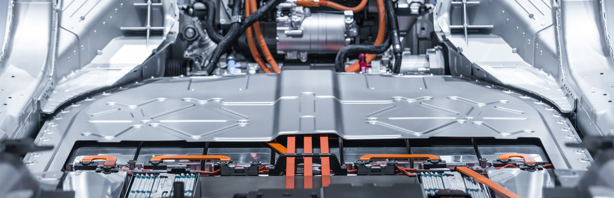 Stroje na čištění dílů pro e-mobilitu