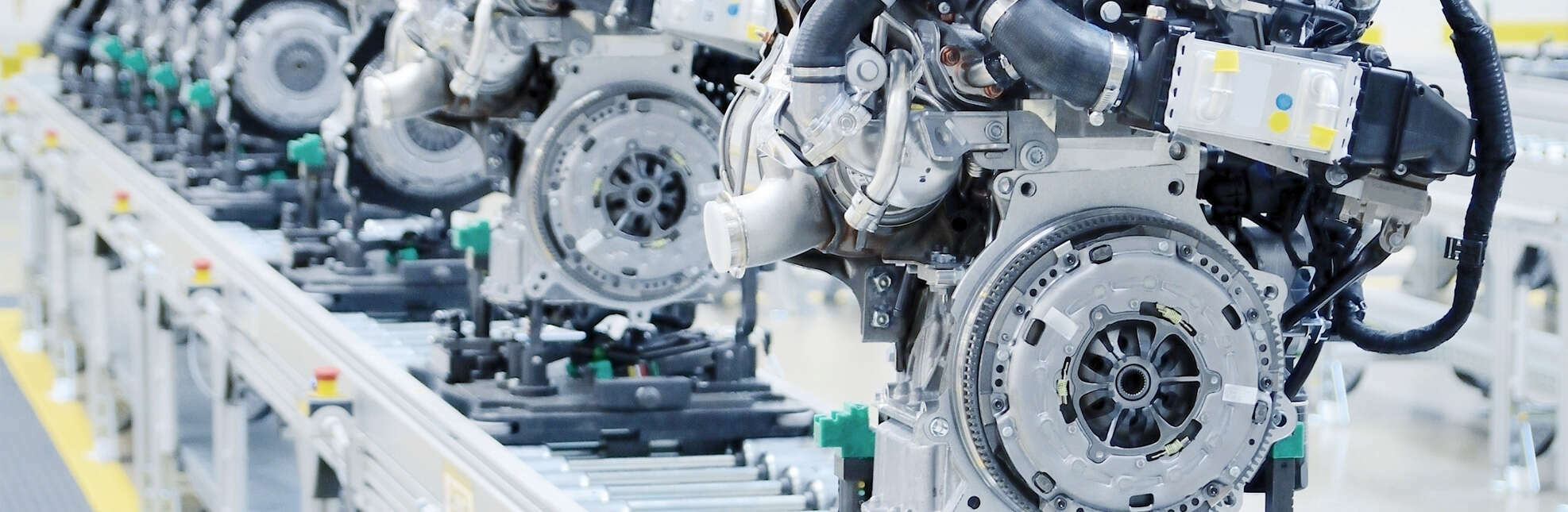 Roztoky na čištění automobilových dílů Ecoclean Čištění jednotlivých dílů